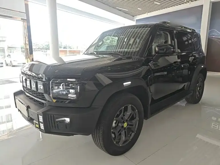 Jetour Traveller 2.0 T 4 WD Cross PRO