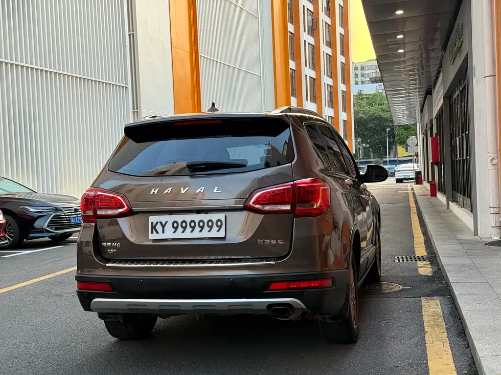 Haval H6 Red Label Sport 1.5 T Auto 2 WD Luxury