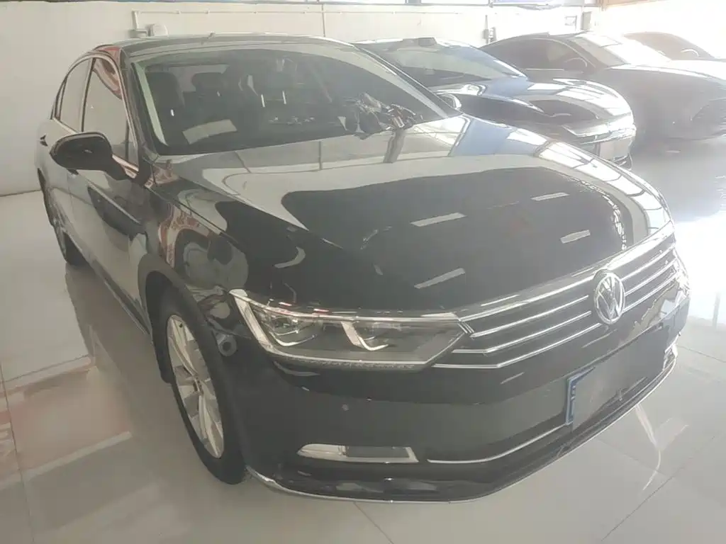 Magotan 380 TSI DSG Luxury CN-VI