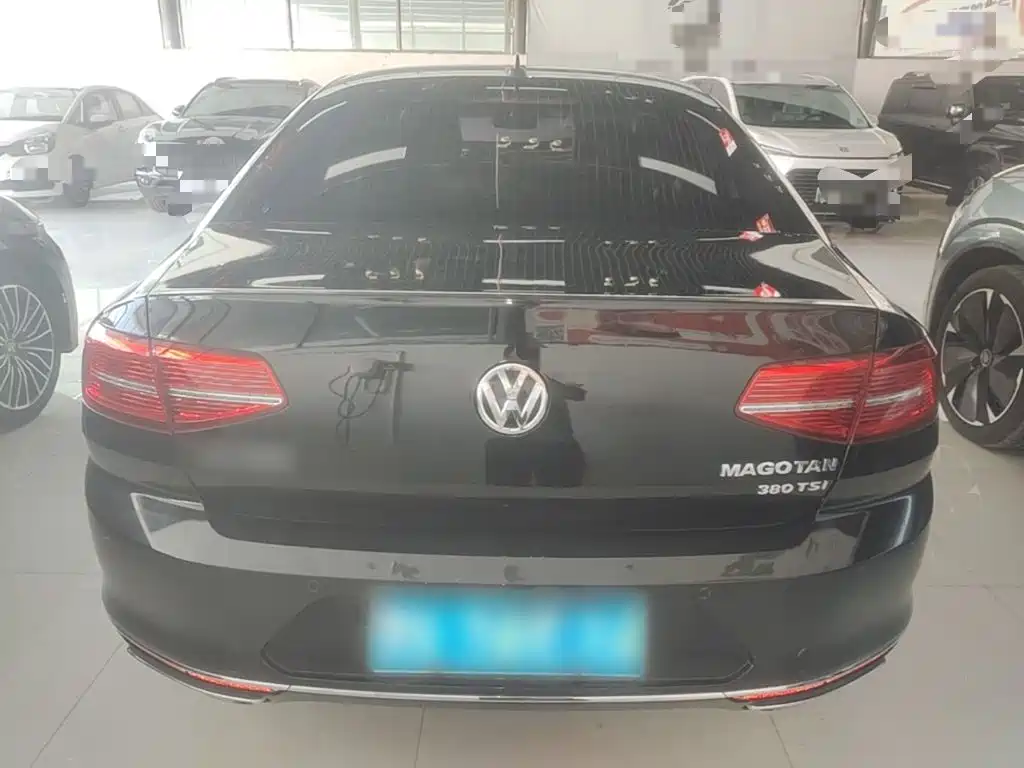 Magotan 380 TSI DSG Luxury CN-VI