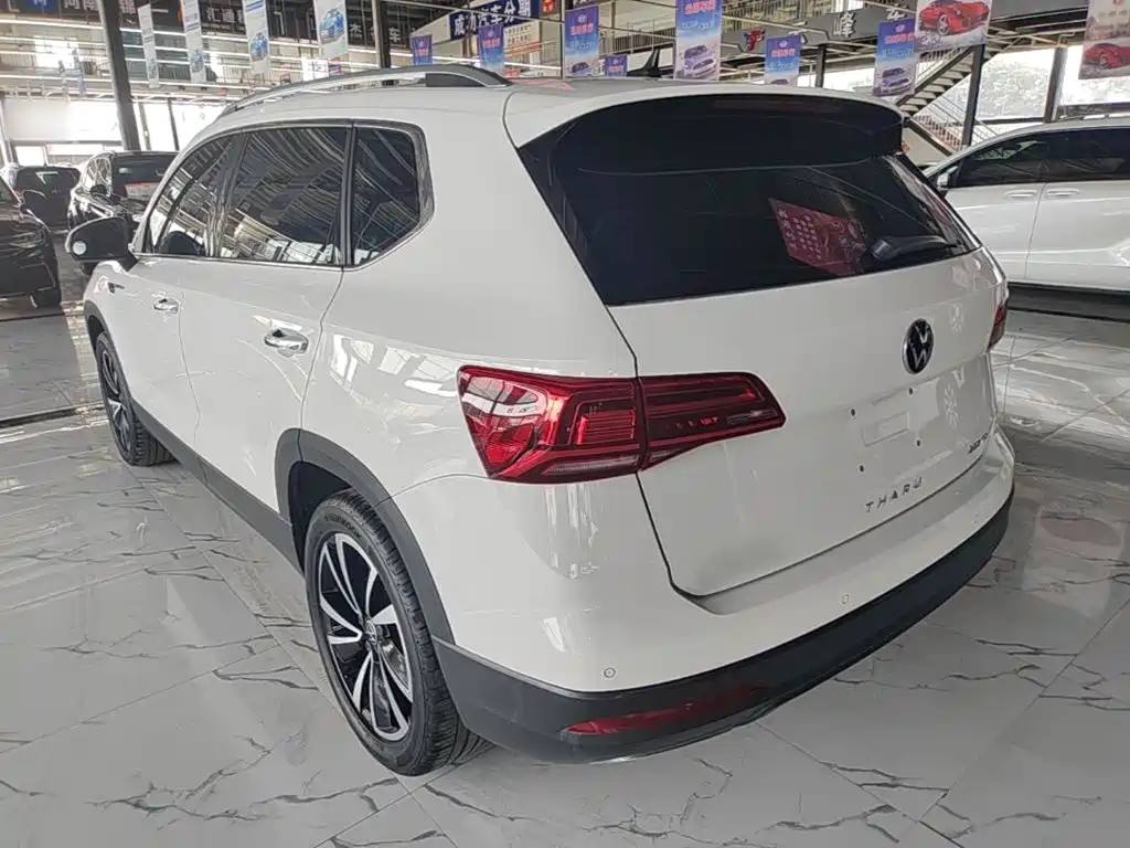 Tharu 280 TSI 2 WD Luxury PLUS