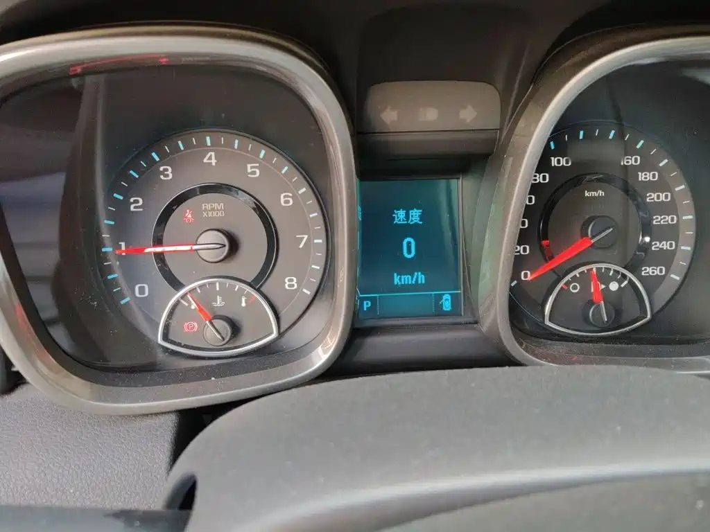 Malibu 2.0 L Auto Luxury