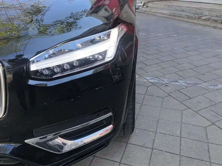 Volvo XC90 B6 Smart Ease Luxury 7-seat