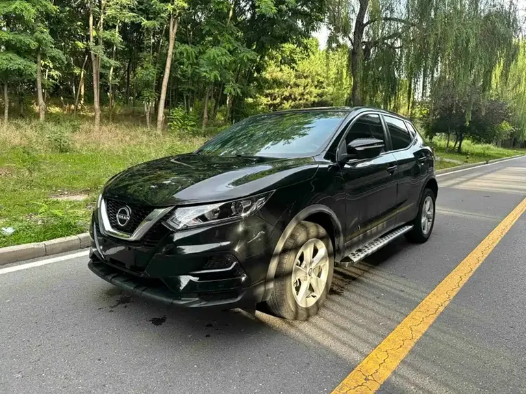 Nissan Qashqai Classic 2.0 L CVT XV Comfort