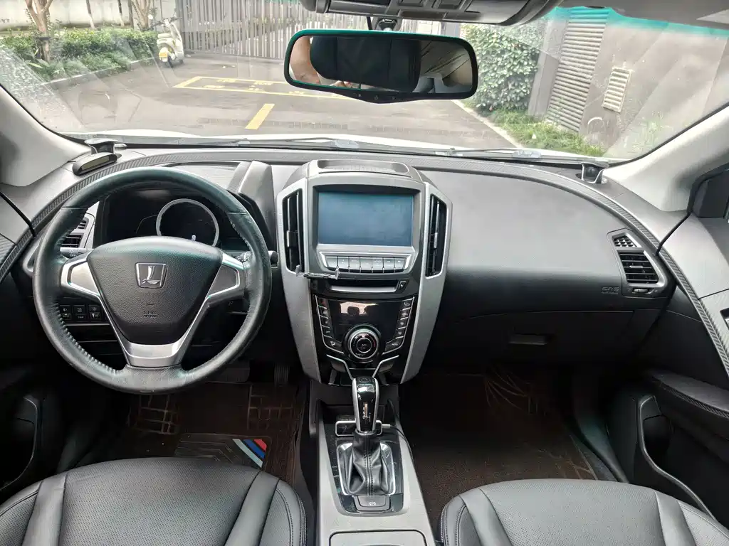 URX 6 SUV 优6 SUV 2014款 1.8 T 时尚型