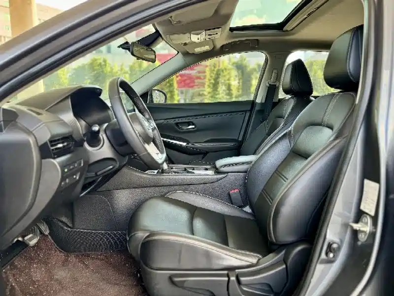 Sylphy 1.6 L XL CVT Joy