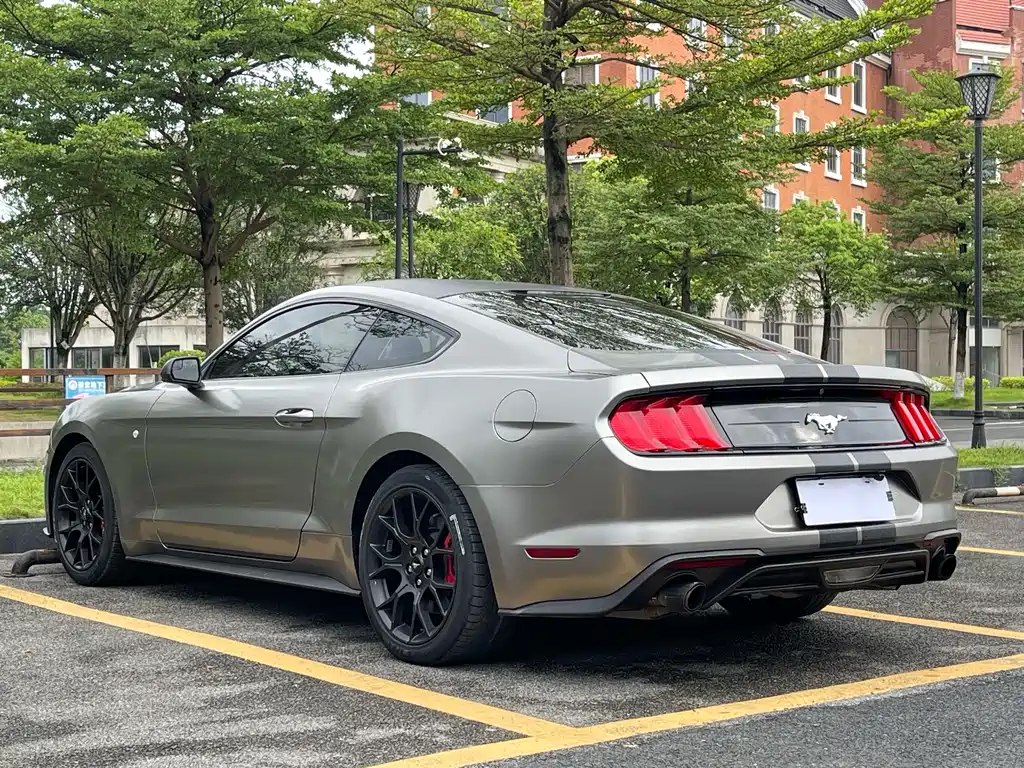 Mustang 2.3 L EcoBoost