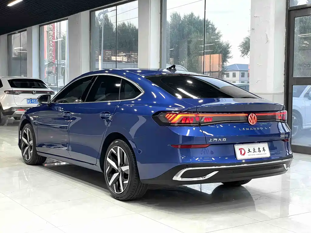 Lamando Lamando L 280 TSI DSG Spicy Cool