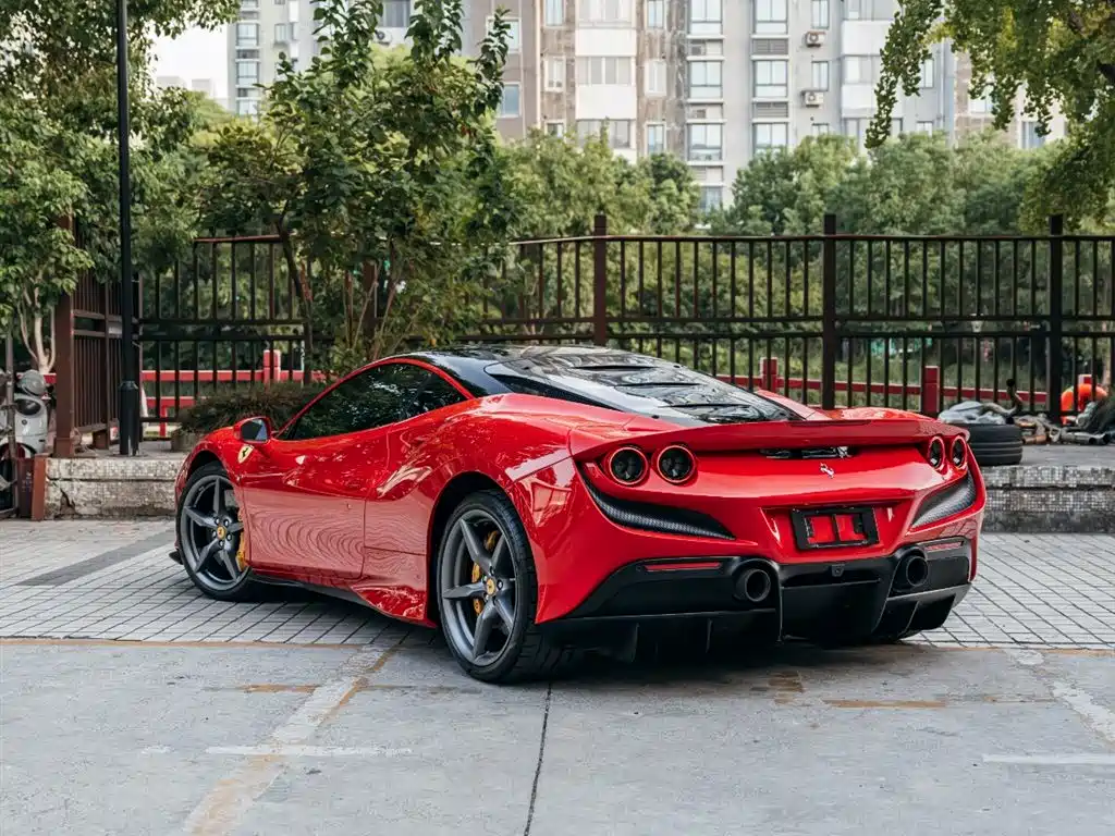 Ferrari F8 Tributo 3.9 T V8