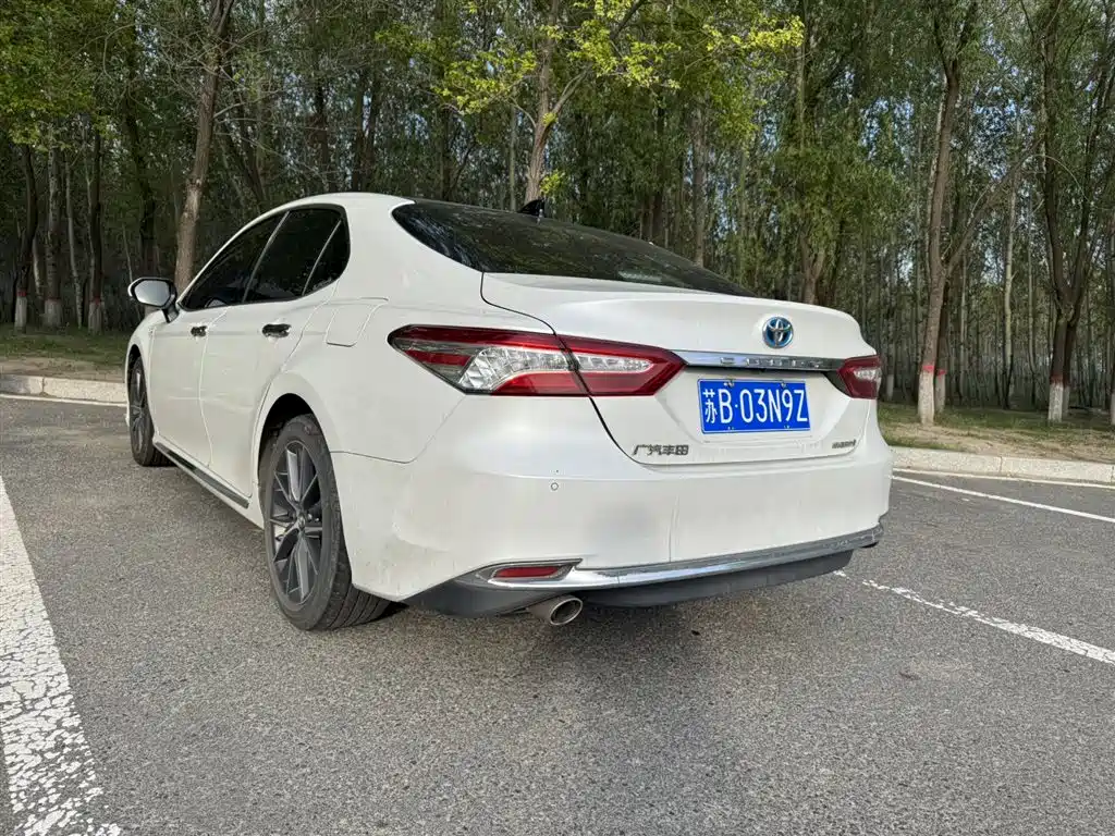 Camry Dual Engine 2.5 HG Luxury