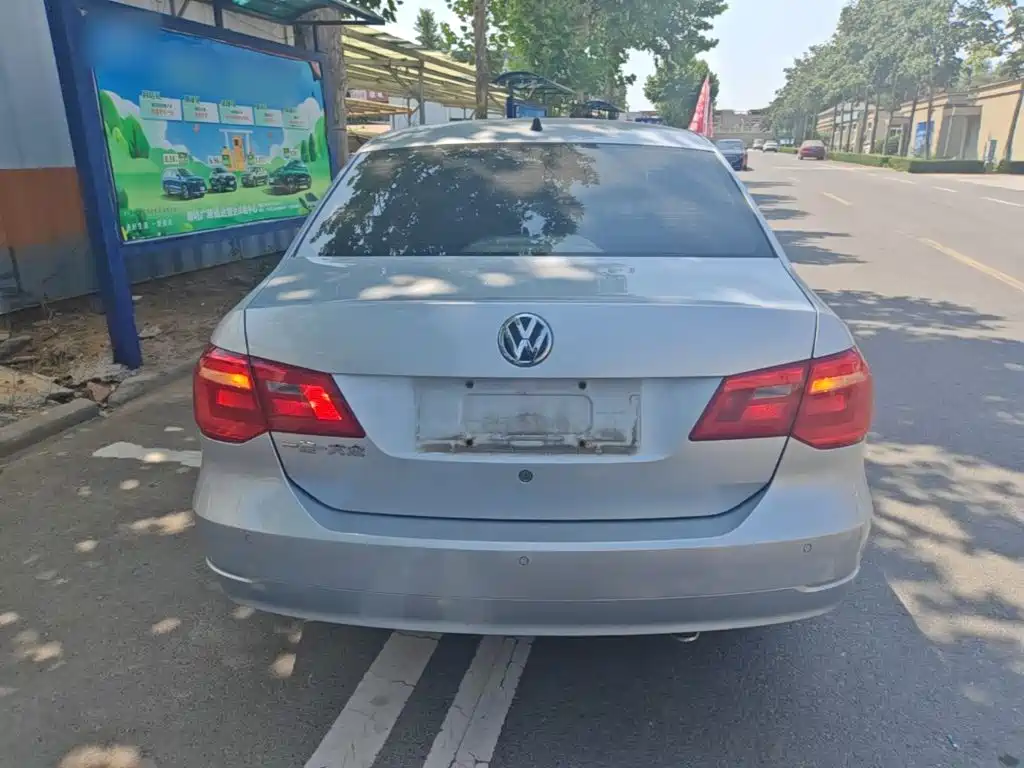Jetta 1.6 L Manual Comfort