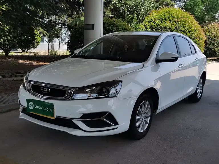 Geely Emgrand 1.5 L CVT Luxury