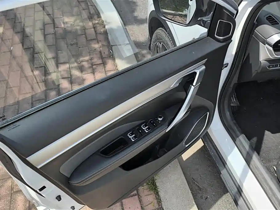 Binyue 1.5 T DCT Platinum
