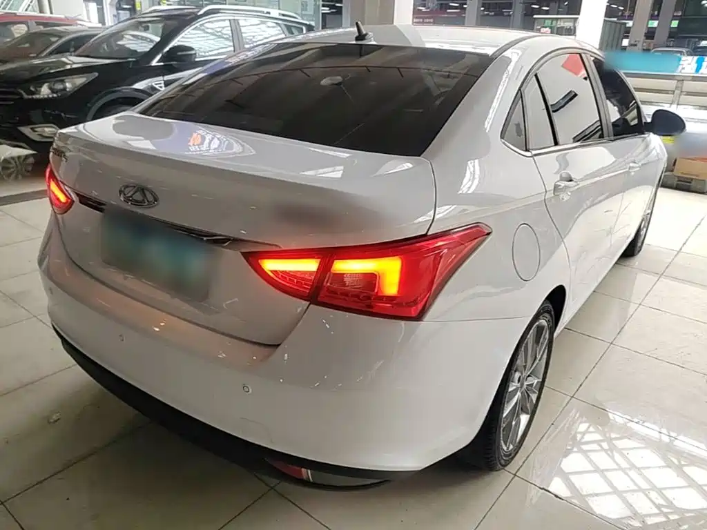 Arrizo 5 1.5 L CVT Fashion