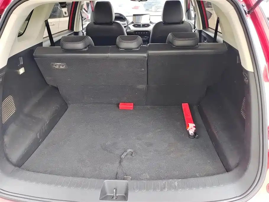 Baojun 530 1.8 L Auto Luxury CN-V