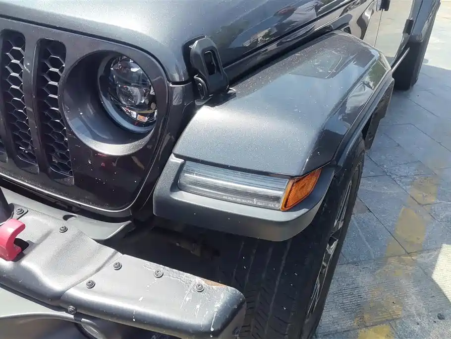 Wrangler NEV 4-door 2.0 T 4 xe Sahara