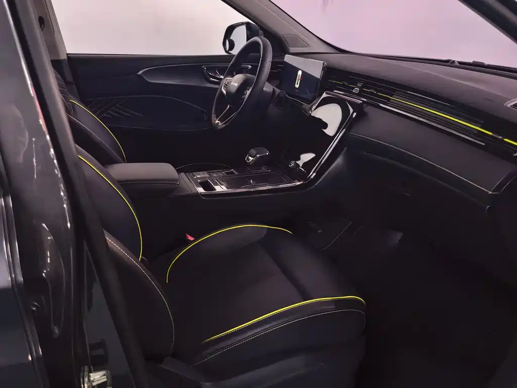 Roewe RX5 1.5 T Comfort Enjoyment