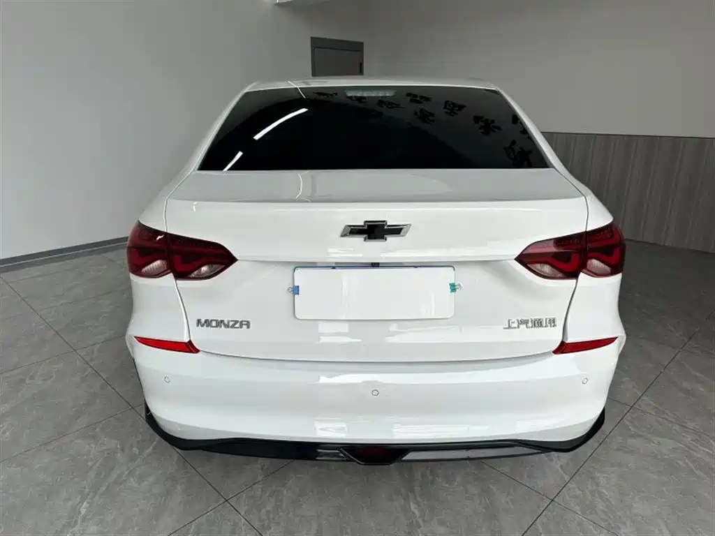 Monza 1.5 L DCT Joy