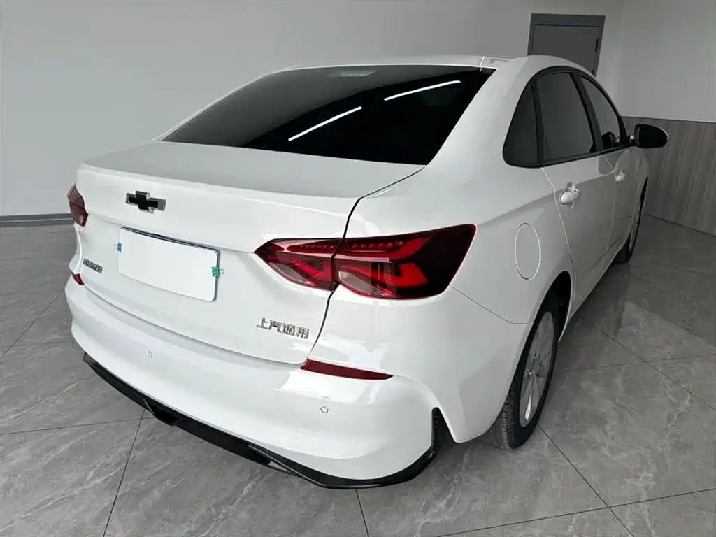 Monza 1.5 L DCT Joy