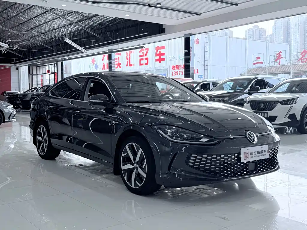 Lamando Lamando L 280 TSI DSG Spicy Cool