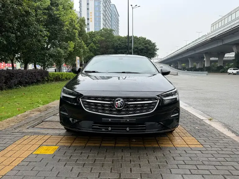 Buick Regal 652 T Smart Enjoyment