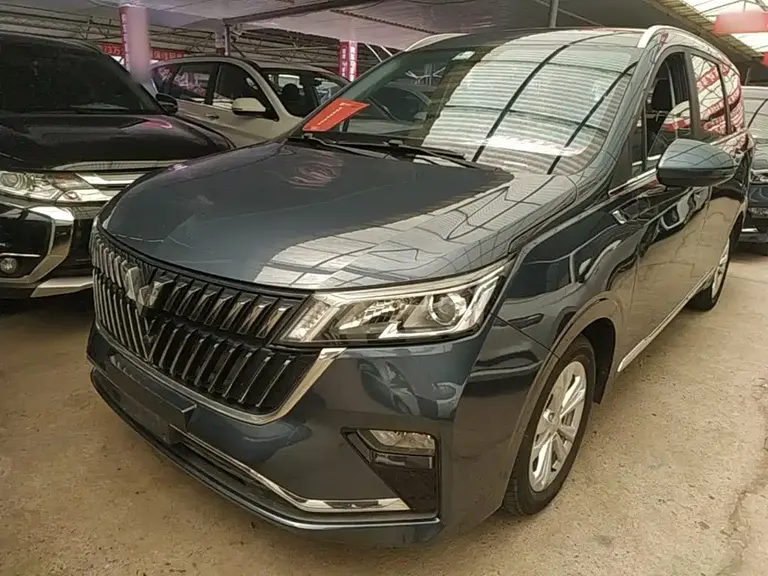 Wuling Jiachen 1.5 T CVT Smart Enjoyment Luxury