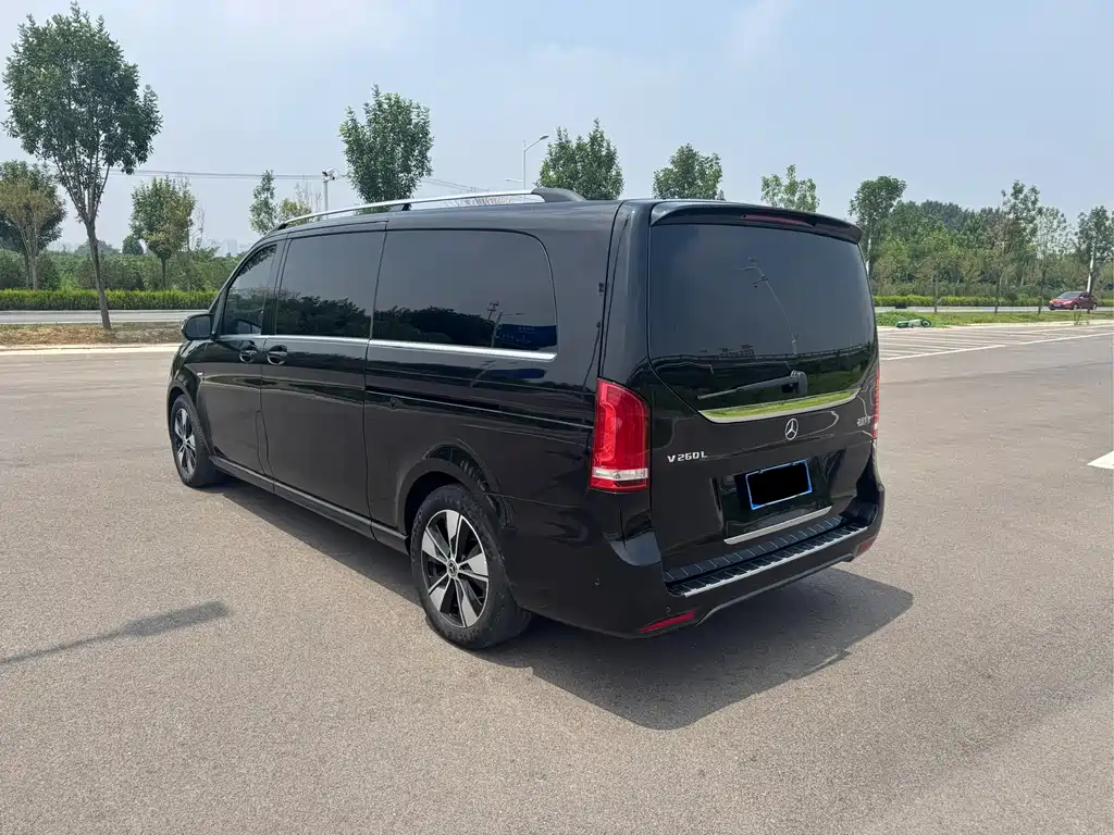 Mercedes-Benz V-Class V 260 L LWB Range Luxury