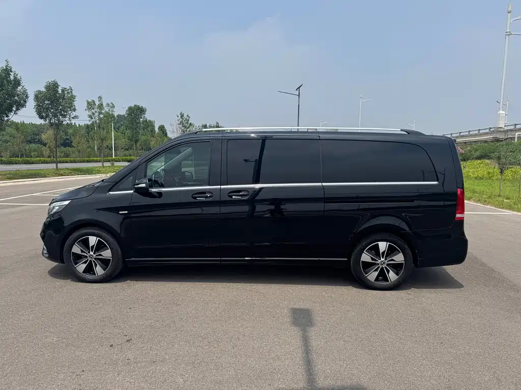 Mercedes-Benz V-Class V 260 L LWB Range Luxury