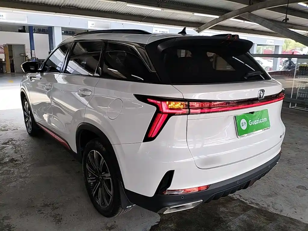 Changan CS75 PLUS 2 nd Gen 1.5 T Auto Premium