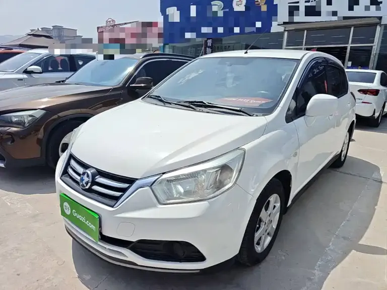 Venucia R50 1.6 L Manual Elite