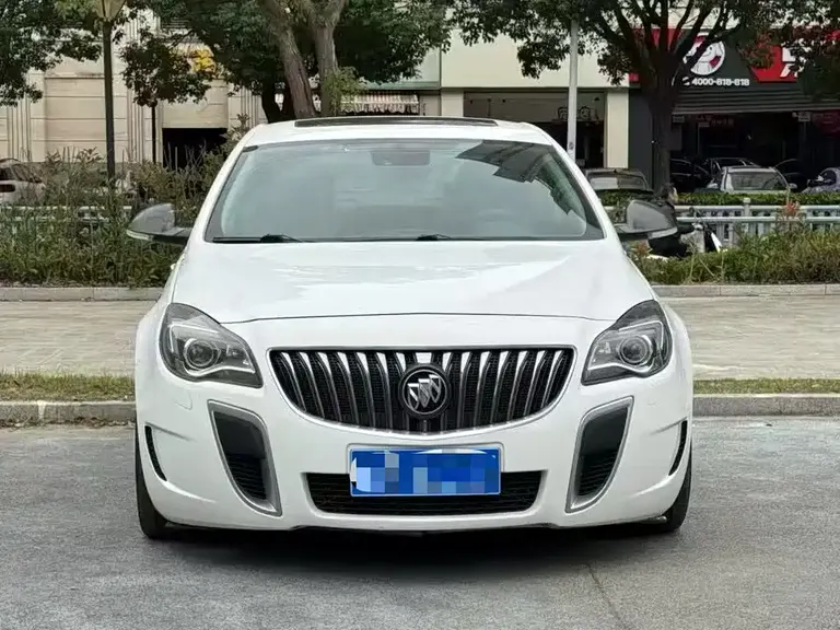 Buick Regal GS 2.0 T Ignite Passion Sport