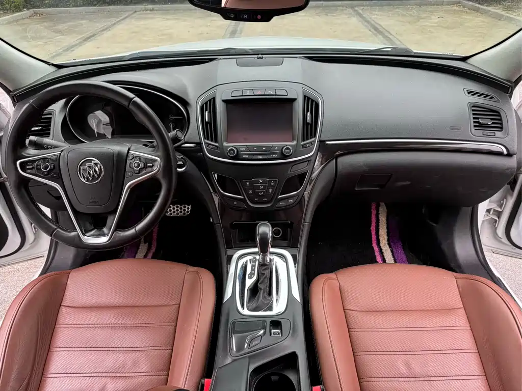 Regal GS 2.0 T Ignite Passion Sport