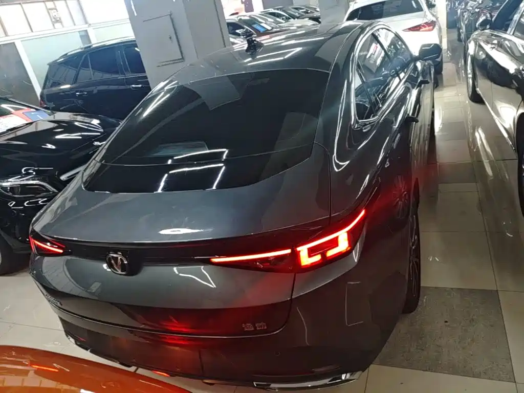 Eado 1.5 T GDI Auto Flagship