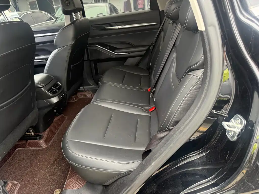 Haval H6 3 rd Gen 1.5 T Auto 2 WD Plus