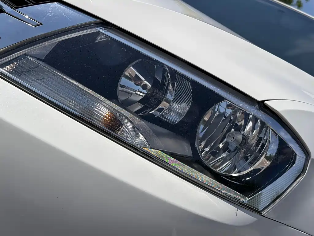 Lavida 1.6 L Manual Style