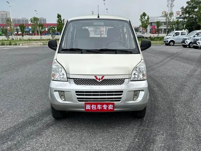 Wuling Rongguang 1.2 L Basic