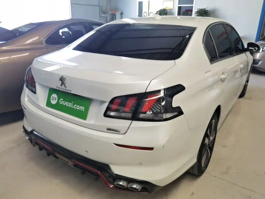 Peugeot 408 360 THP 10 th Anniversary Quality Premium