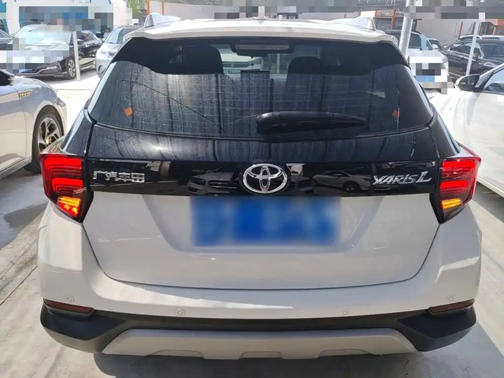 YARiS L Zhixuan Zhixuan X 1.5 L CVT Leading PLUS