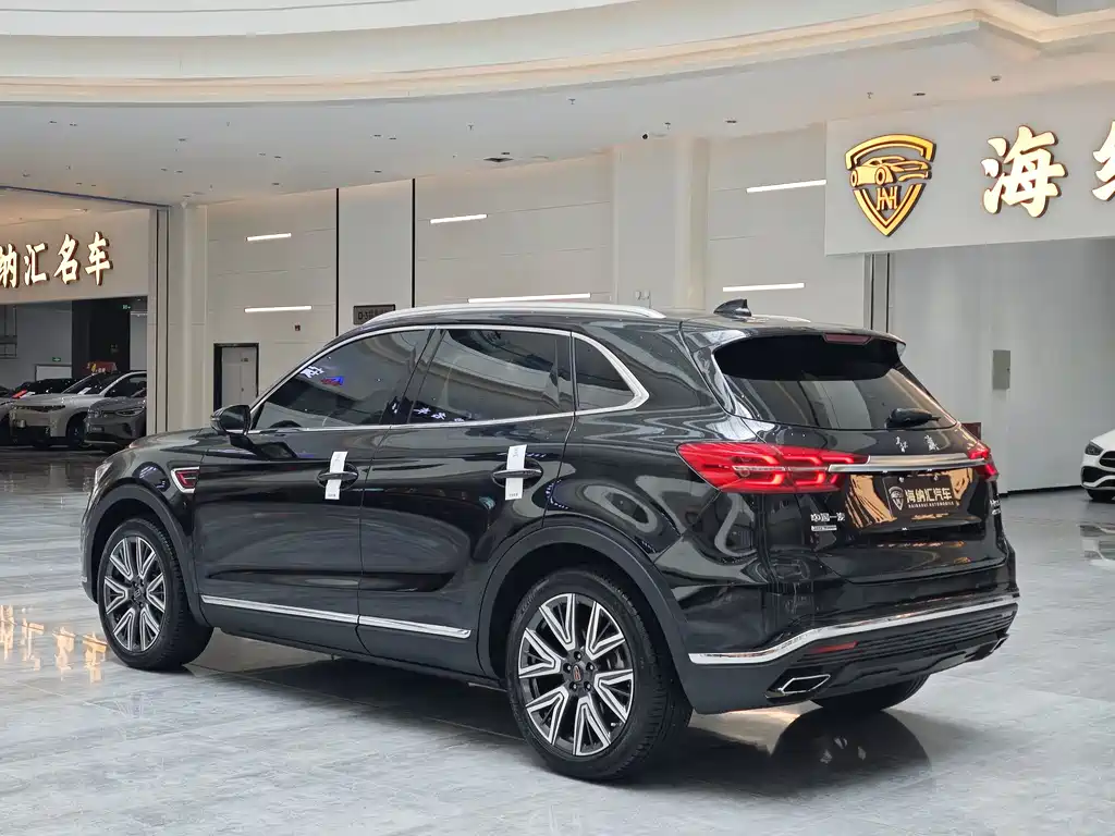 Hongqi HS5 Facelift 2.0 T Connected Flagship Enjoyment 4 WD