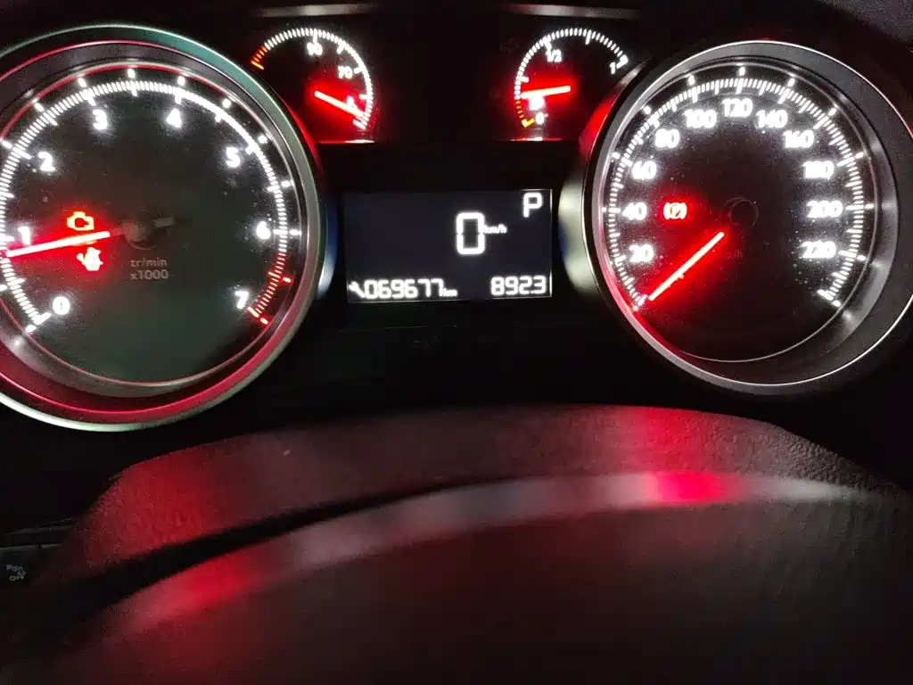 Peugeot 408 标致408 2018款 230 THP 自动豪华版