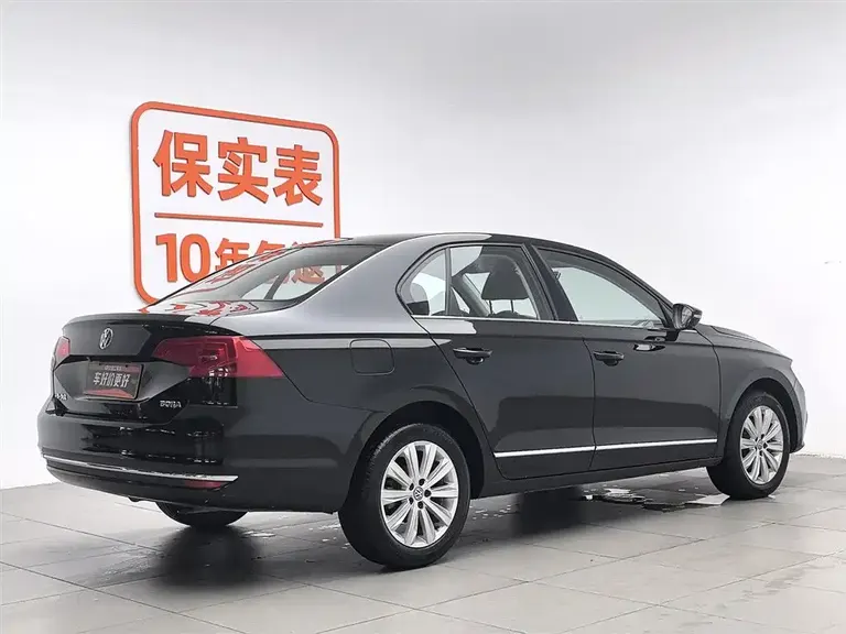 Volkswagen Bora 1.5 L Manual Comfort
