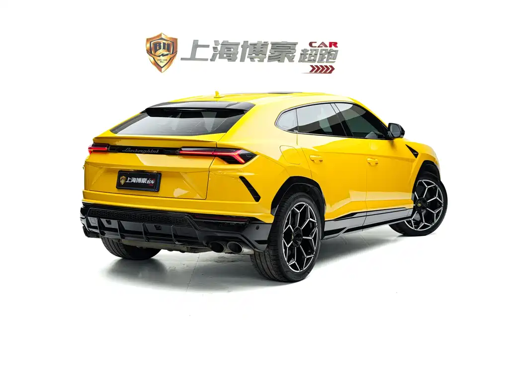 Urus 4.0 T V8