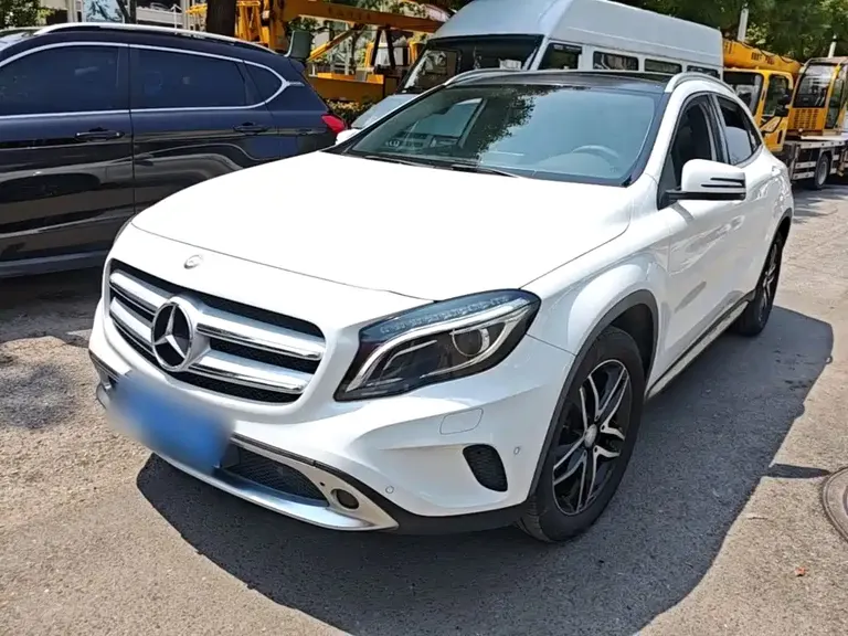Mercedes-Benz GLA GLA 220 4 MATIC Fashion