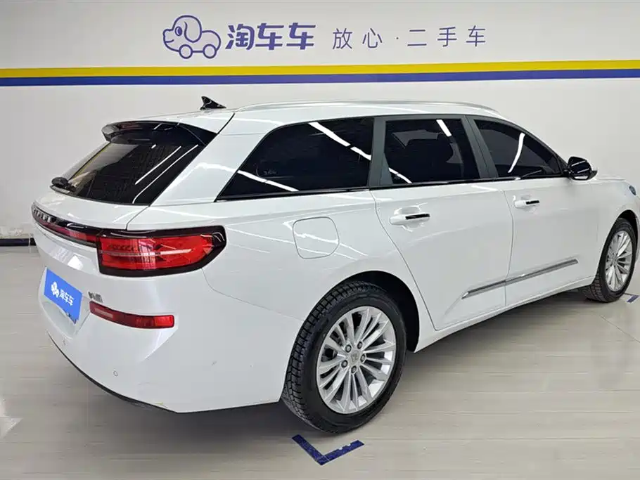 Baojun Valli 1.5 T Dali Sky CVT Premium