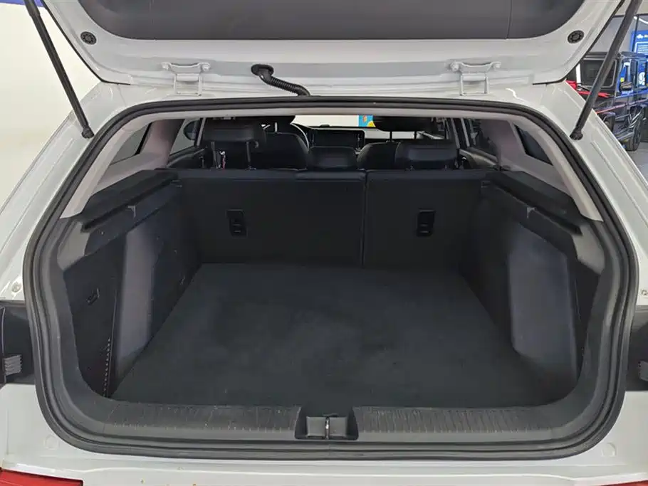 Baojun Valli 1.5 T Dali Sky CVT Premium