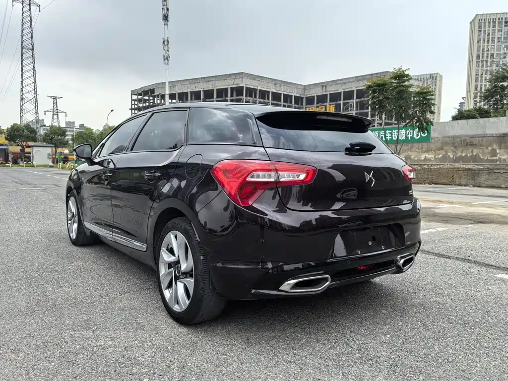 DS 5 DS 5 2014款 1.6 T 尊享版THP200
