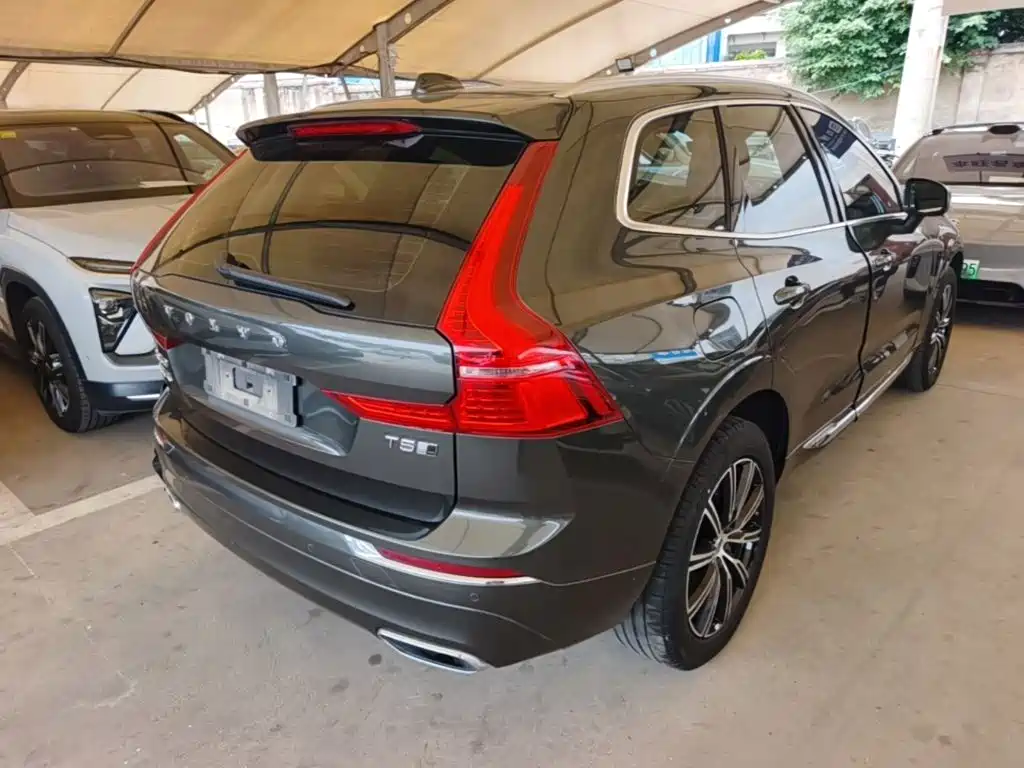 Volvo XC60 T5 4 WD Smart Vision Luxury