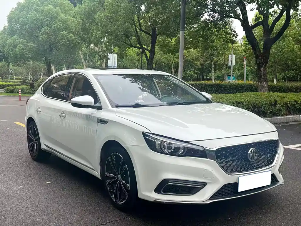 MG6 20 T Auto Trophy Premium Internet CN-V