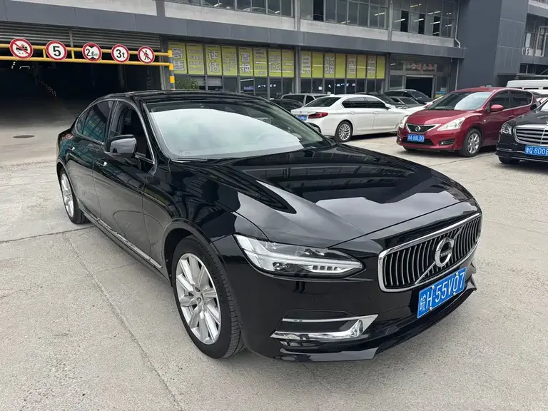 Volvo S90 Facelift T5 Smart Ease Luxury