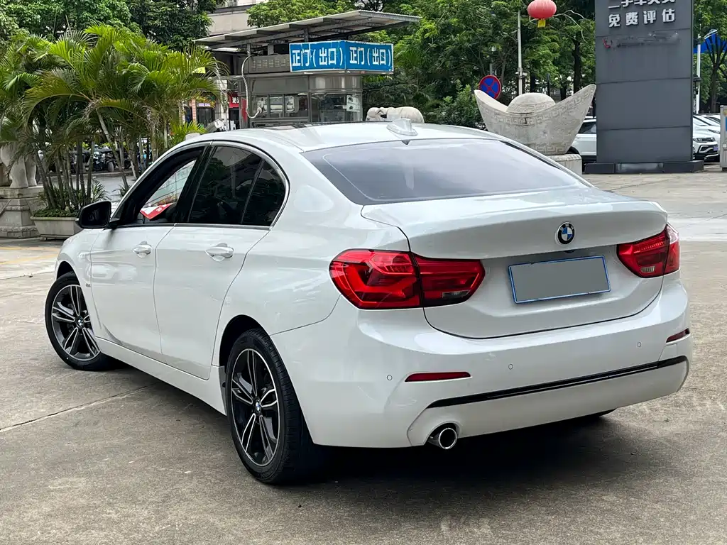 BMW 1 Series 118 i Sport